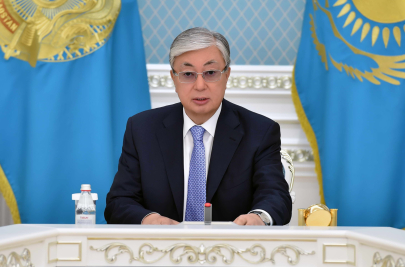 Токаев поздравил с профессиональным праздником казахстанские СМИ