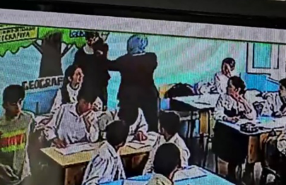 Из-за отказа снять платок директор школы избила ученицу в Узбекистане