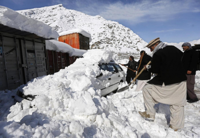 Снежная буря обрушилась на Афганистан