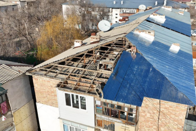 Режим ЧС из-за сильного ветра объявлен в Конаеве