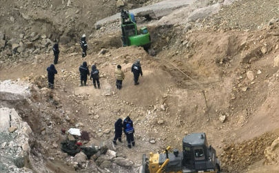 Какие специалисты расследуют дело о провалившемся в шахту автобусе