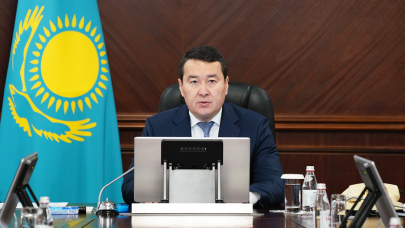 Как будут сдерживать цены на школьную форму и канцтовары в Казахстане