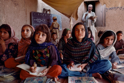 Вернуть девочек Афганистана в школы призывает ЮНИСЕФ